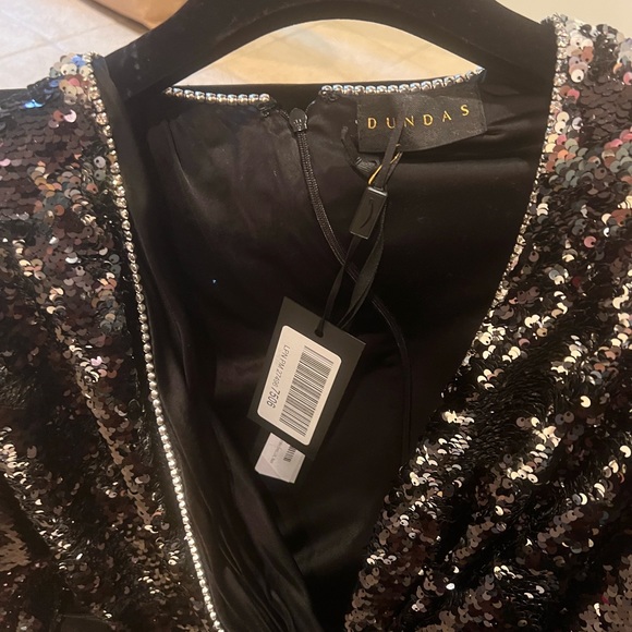 Twisted front Sequin mini dress brand new with tags - Picture 7 of 9